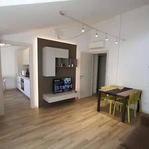 Appartamento Attico Arrighi, Lucca
